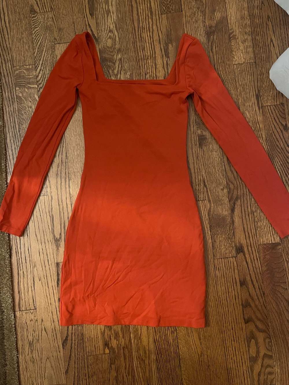 ARITZIA Babaton CONTOUR SQUARENECK LONG SLEEVE MINI DRESS XS Burnt Orange